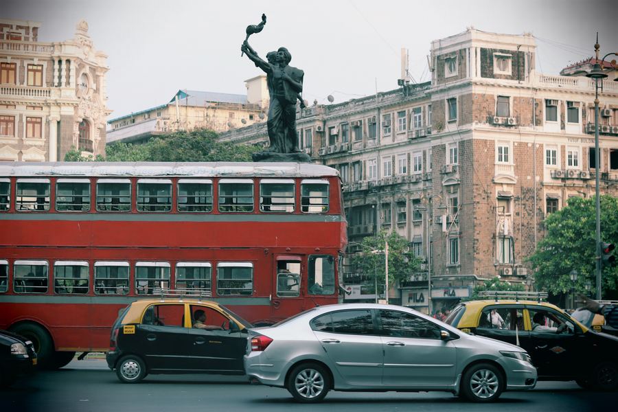 Traffic at Hutatma Chowk, a short walk from the Colleviate studio in Colaba